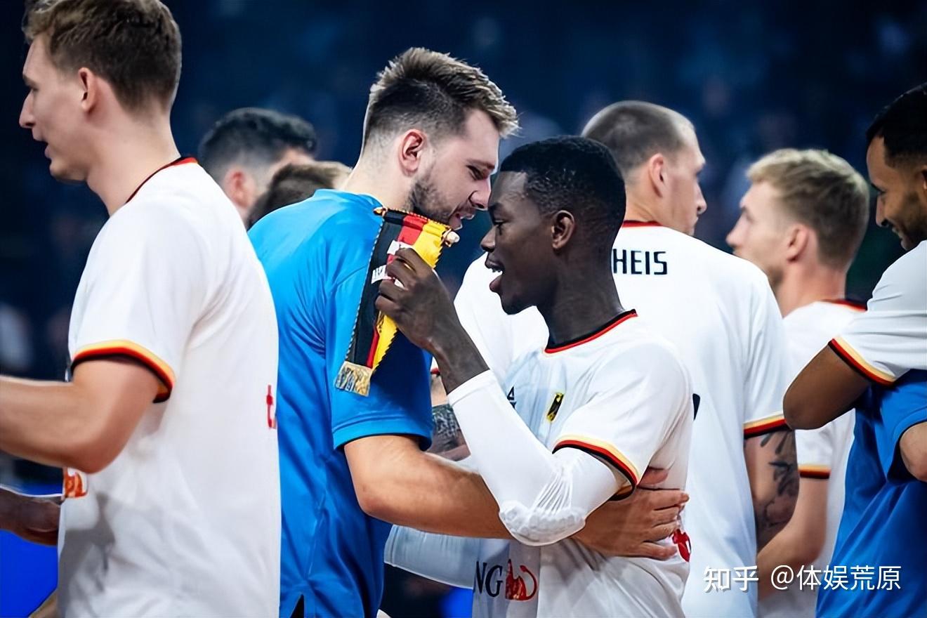 德国队横扫中国队，黄鸭组合刷新纪录