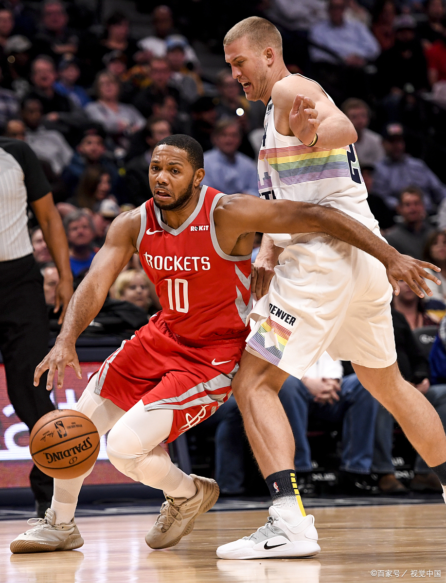 掘金鏖战福建队,布伦森状态火热 掘金鏖战福建队,布伦森状态火热